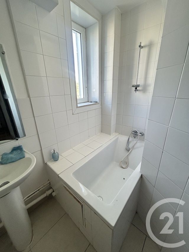 Appartement F4 à louer - 4 pièces - 65,13 m2 - Villiers Le Bel - 95 - ILE-DE-FRANCE