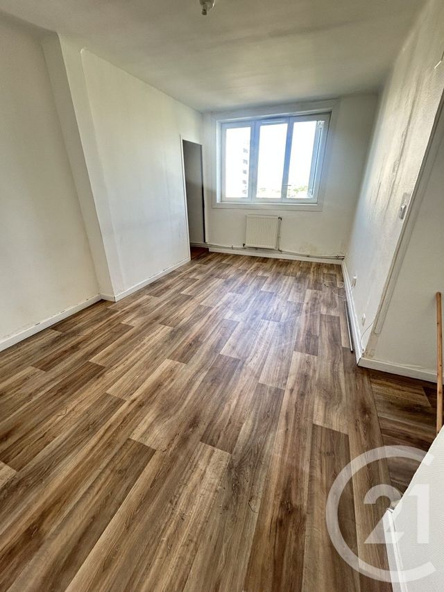 Appartement F4 à louer - 4 pièces - 65,13 m2 - Villiers Le Bel - 95 - ILE-DE-FRANCE