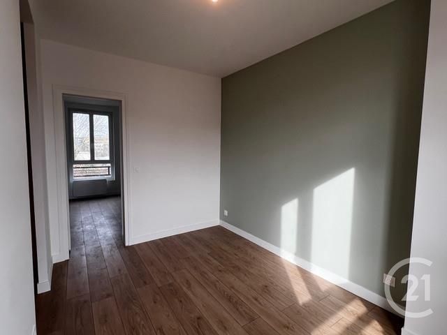 Appartement &agrave; louer - 2 pi&egrave;ces - 27,97 m2 - St Denis - 93 - ILE-DE-FRANCE