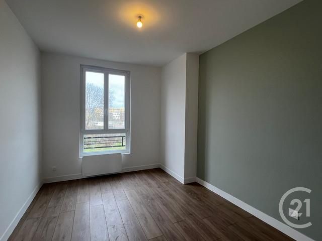 Appartement &agrave; louer - 2 pi&egrave;ces - 27,97 m2 - St Denis - 93 - ILE-DE-FRANCE