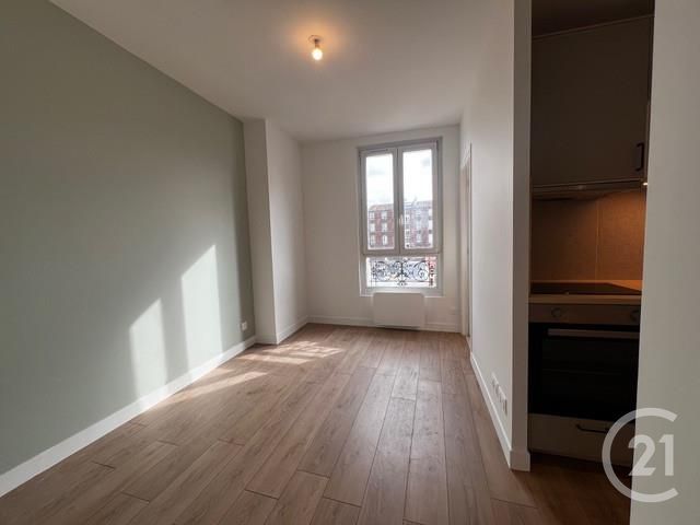 Appartement &agrave; louer - 2 pi&egrave;ces - 27,97 m2 - St Denis - 93 - ILE-DE-FRANCE