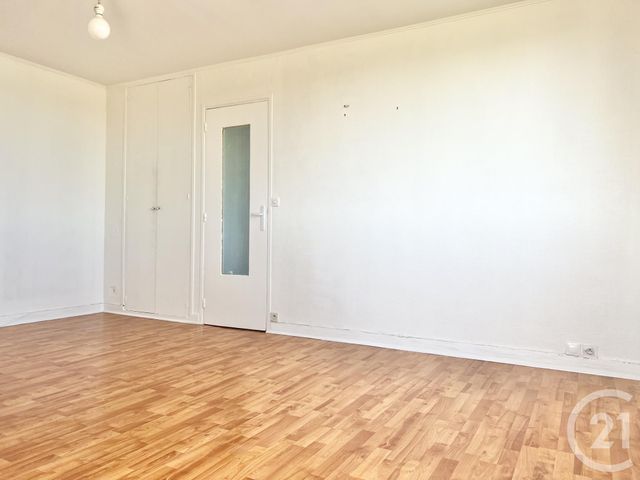 Appartement &agrave; louer - 3 pi&egrave;ces - 63,51 m2 - Sarcelles - 95 - ILE-DE-FRANCE