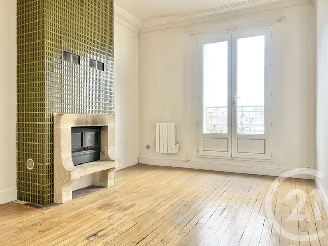 Appartement &agrave; louer - 2 pi&egrave;ces - 43,87 m2 - La Plaine St Denis - 93 - ILE-DE-FRANCE