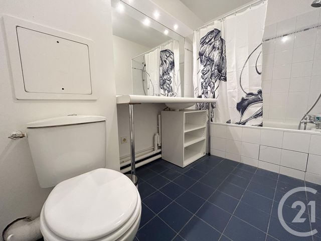 Appartement F2 &agrave; louer - 2 pi&egrave;ces - 43,25 m2 - La Plaine St Denis - 93 - ILE-DE-FRANCE