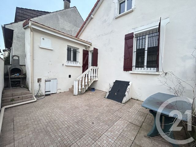 Maison &agrave; louer - 4 pi&egrave;ces - 73 m2 - Garges Les Gonesse - 95 - ILE-DE-FRANCE