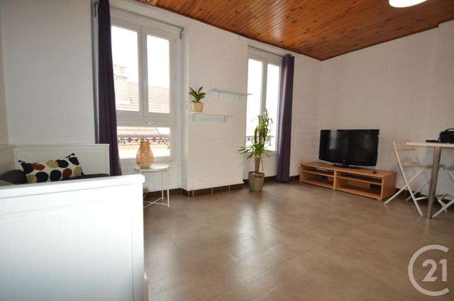 Appartement Studio &agrave; louer - 1 pi&egrave;ce - 22,78 m2 - La Plaine St Denis - 93 - ILE-DE-FRANCE