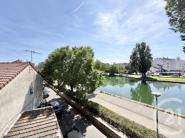 Appartement &agrave; louer - 2 pi&egrave;ces - 34 m2 - Aubervilliers - 93 - ILE-DE-FRANCE