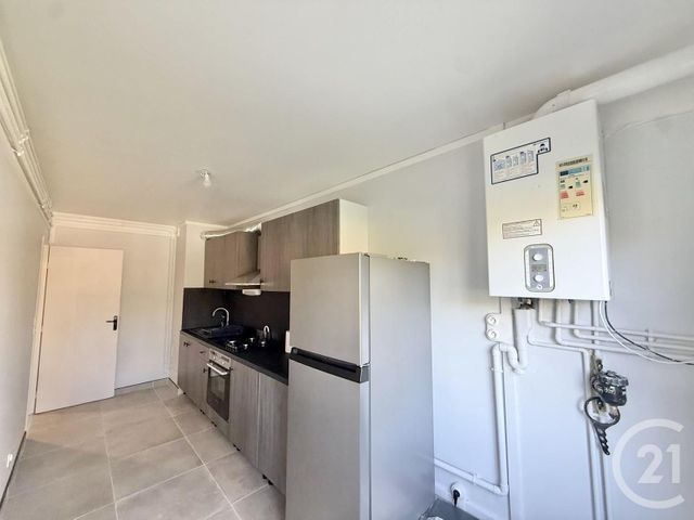 Appartement F4 &agrave; louer - 4 pi&egrave;ces - 77 m2 - Senlis - 60 - PICARDIE