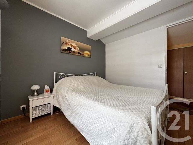Appartement Duplex &agrave; vendre - 3 pi&egrave;ces - 59,62 m2 - Villiers Le Bel - 95 - ILE-DE-FRANCE