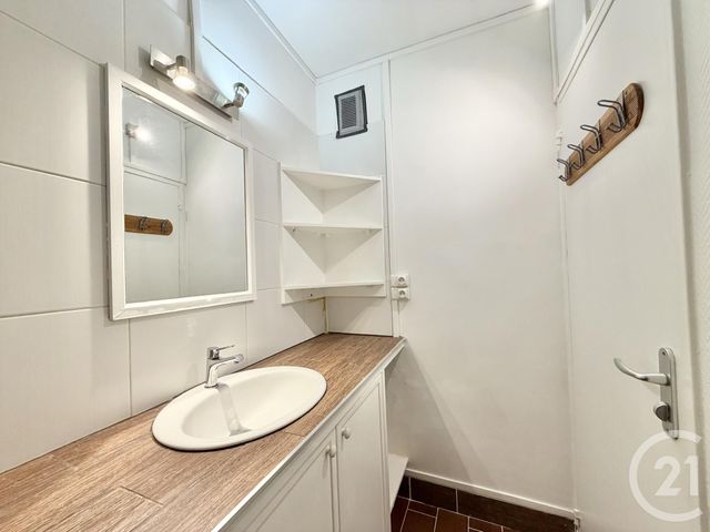 Appartement F2 &agrave; louer - 2 pi&egrave;ces - 40,30 m2 - St Denis - 93 - ILE-DE-FRANCE