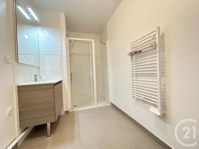 Appartement F2 &agrave; louer - 2 pi&egrave;ces - 45,39 m2 - Pierrefitte Sur Seine - 93 - ILE-DE-FRANCE