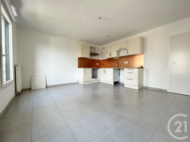 Appartement F2 &agrave; louer - 2 pi&egrave;ces - 45,39 m2 - Pierrefitte Sur Seine - 93 - ILE-DE-FRANCE