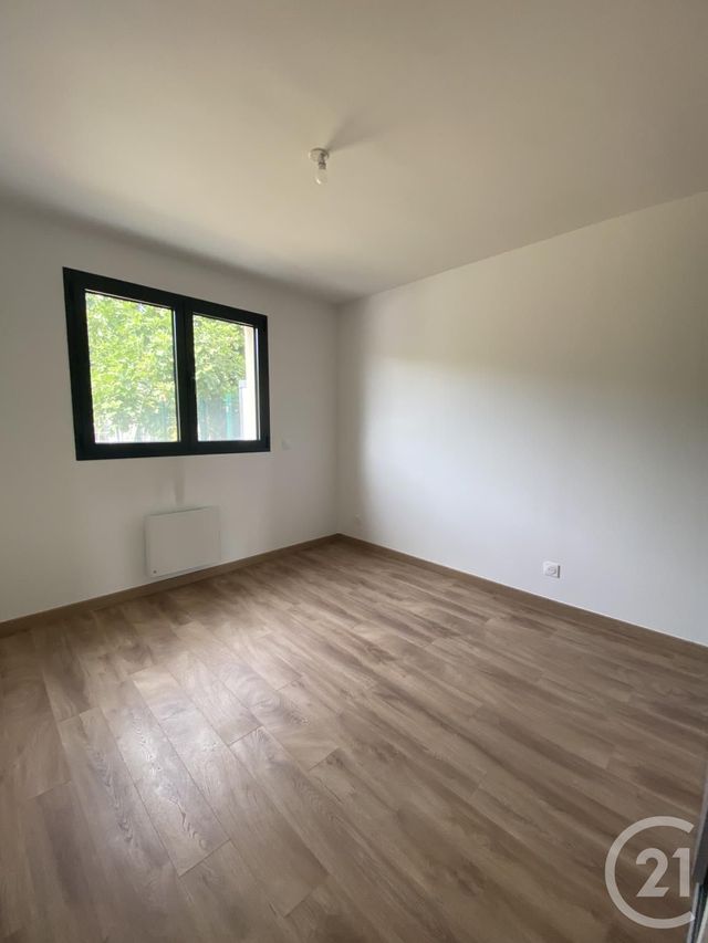 Appartement F3 &agrave; louer - 3 pi&egrave;ces - 65,75 m2 - Bondy - 93 - ILE-DE-FRANCE