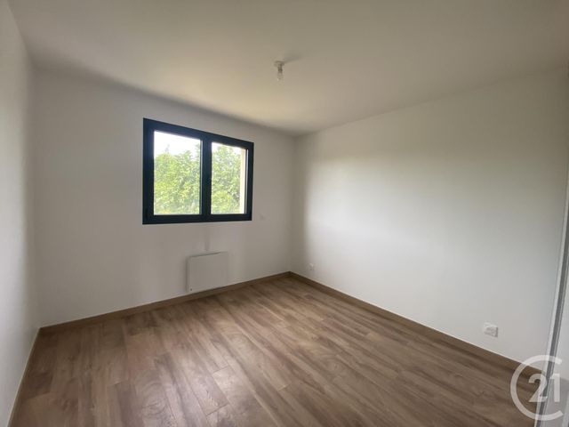 Appartement Duplex &agrave; louer - 3 pi&egrave;ces - 78,68 m2 - Bondy - 93 - ILE-DE-FRANCE
