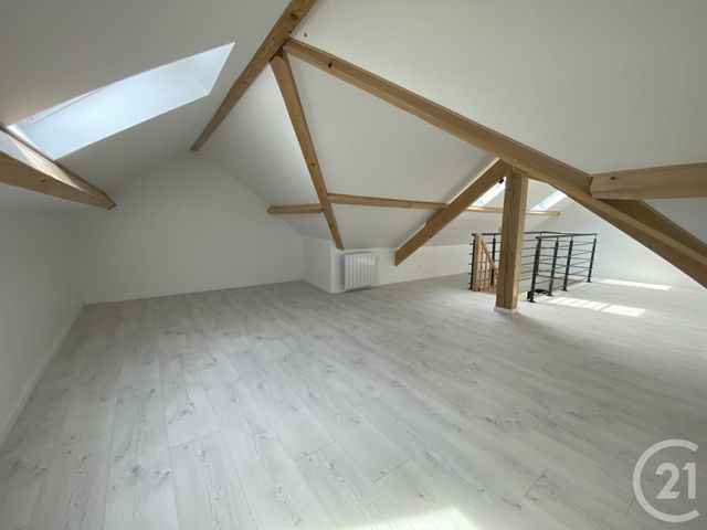 Appartement Duplex &agrave; louer - 3 pi&egrave;ces - 78,68 m2 - Bondy - 93 - ILE-DE-FRANCE
