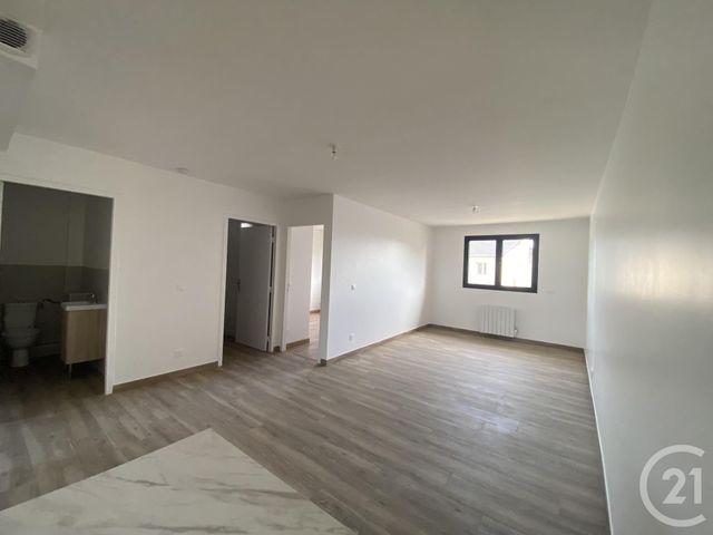 Appartement Duplex &agrave; louer - 3 pi&egrave;ces - 78,68 m2 - Bondy - 93 - ILE-DE-FRANCE