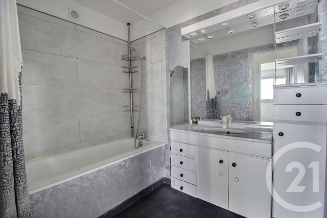 Appartement F3 &agrave; vendre - 3 pi&egrave;ces - 75,23 m2 - Pantin - 93 - ILE-DE-FRANCE