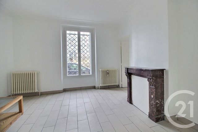 Appartement F3 à vendre - 3 pièces - 56,90 m2 - Pantin - 93 - ILE-DE-FRANCE