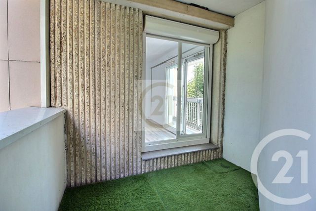 Appartement F4 à vendre - 4 pièces - 81 m2 - Pantin - 93 - ILE-DE-FRANCE