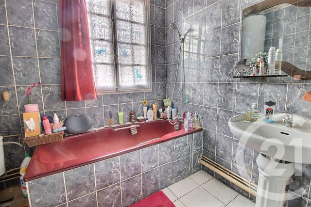 Maison à vendre - 11 pièces - 198 m2 - Pantin - 93 - ILE-DE-FRANCE