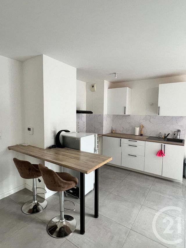 Appartement F2 &agrave; louer - 2 pi&egrave;ces - 39,85 m2 - Rosny Sous Bois - 93 - ILE-DE-FRANCE