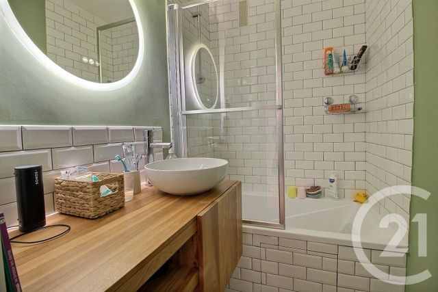 Appartement F4 &agrave; vendre - 4 pi&egrave;ces - 73,43 m2 - Pantin - 93 - ILE-DE-FRANCE