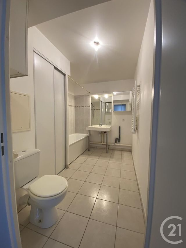 Appartement F1 &agrave; louer - 1 pi&egrave;ce - 30,01 m2 - Rosny Sous Bois - 93 - ILE-DE-FRANCE