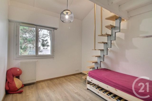 Appartement F4 &agrave; louer - 4 pi&egrave;ces - 83,08 m2 - Rosny Sous Bois - 93 - ILE-DE-FRANCE