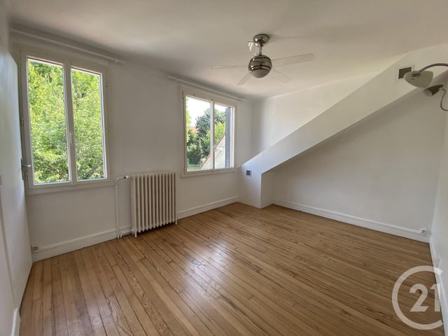 Maison &agrave; louer - 5 pi&egrave;ces - 70 m2 - Rosny Sous Bois - 93 - ILE-DE-FRANCE