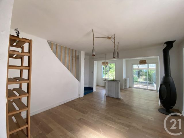 Maison &agrave; louer - 5 pi&egrave;ces - 70 m2 - Rosny Sous Bois - 93 - ILE-DE-FRANCE