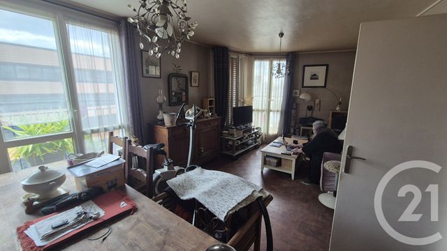 Appartement F4 &agrave; vendre - 4 pi&egrave;ces - 65 m2 - Pantin - 93 - ILE-DE-FRANCE