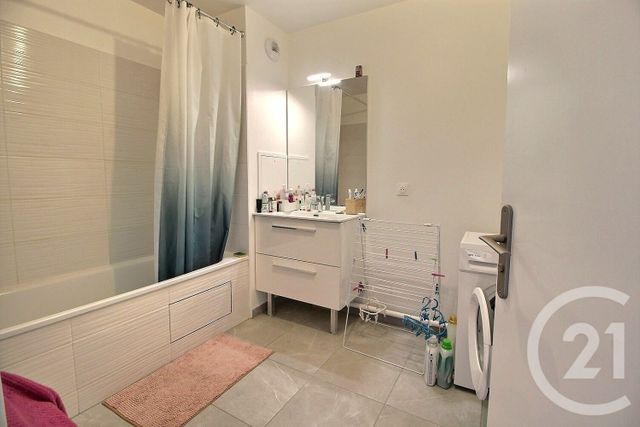 Appartement F3 &agrave; vendre - 3 pi&egrave;ces - 61,60 m2 - Bobigny - 93 - ILE-DE-FRANCE