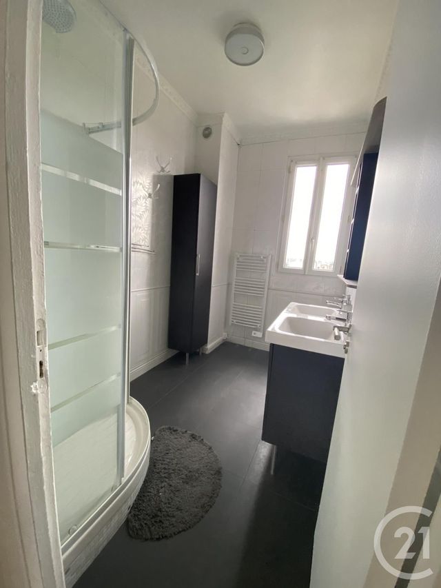 Appartement F3 &agrave; louer - 3 pi&egrave;ces - 69,40 m2 - Les Pavillons Sous Bois - 93 - ILE-DE-FRANCE