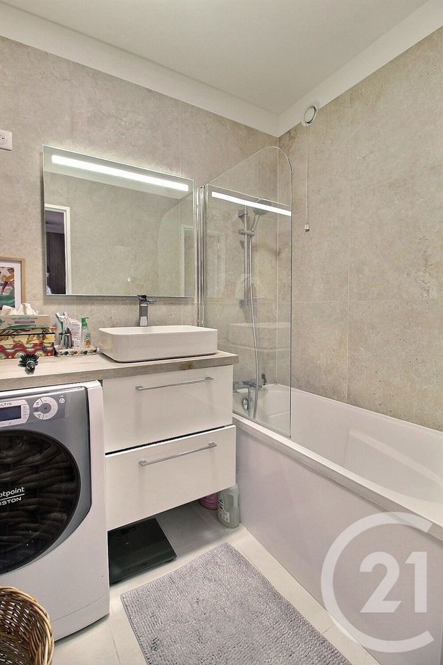 Appartement F3 &agrave; vendre - 3 pi&egrave;ces - 61 m2 - Pantin - 93 - ILE-DE-FRANCE