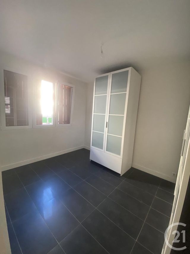 Appartement F3 &agrave; louer - 3 pi&egrave;ces - 44,43 m2 - Rosny Sous Bois - 93 - ILE-DE-FRANCE