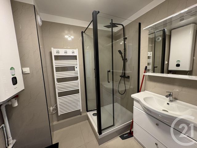 Appartement F2 &agrave; louer - 2 pi&egrave;ces - 44,06 m2 - Les Pavillons Sous Bois - 93 - ILE-DE-FRANCE