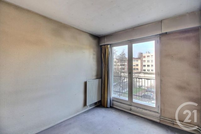 Appartement a vendre  - 5 pièce(s) - 89.6 m2 - Surfyn