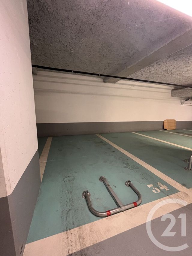 Parking &agrave; louer - 12 m2 - Chatillon - 92 - ILE-DE-FRANCE