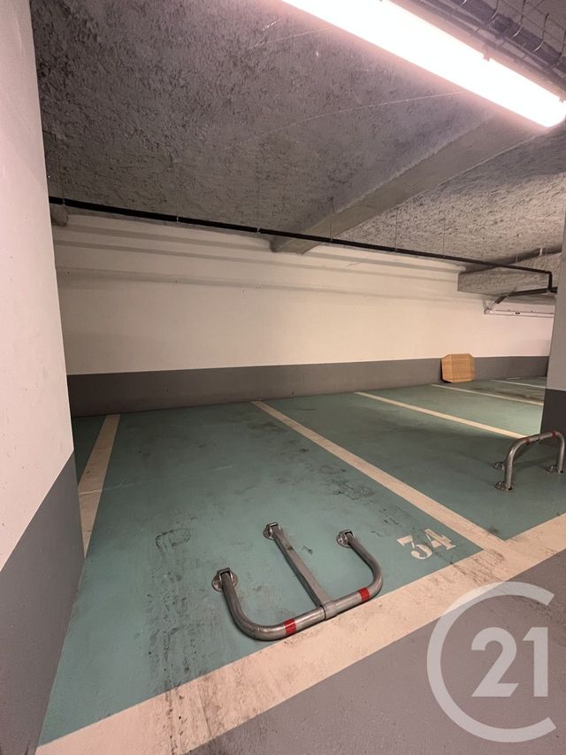 Parking &agrave; louer - 12 m2 - Chatillon - 92 - ILE-DE-FRANCE