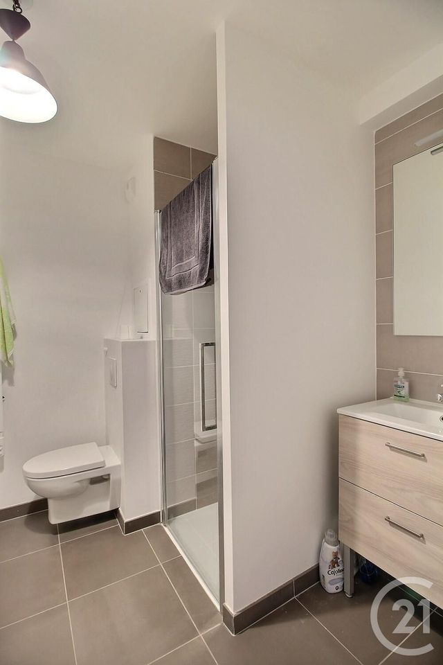 Appartement F2 à louer - 2 pièces - 40 m2 - Chatenay Malabry - 92 - ILE-DE-FRANCE