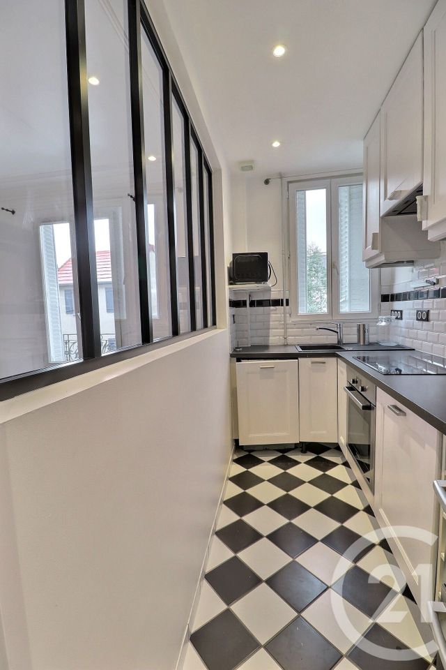 Appartement F2 à louer - 2 pièces - 42,82 m2 - Montrouge - 92 - ILE-DE-FRANCE
