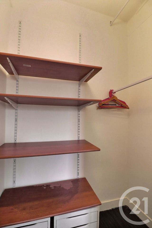 Appartement F2 à louer - 2 pièces - 42,82 m2 - Montrouge - 92 - ILE-DE-FRANCE