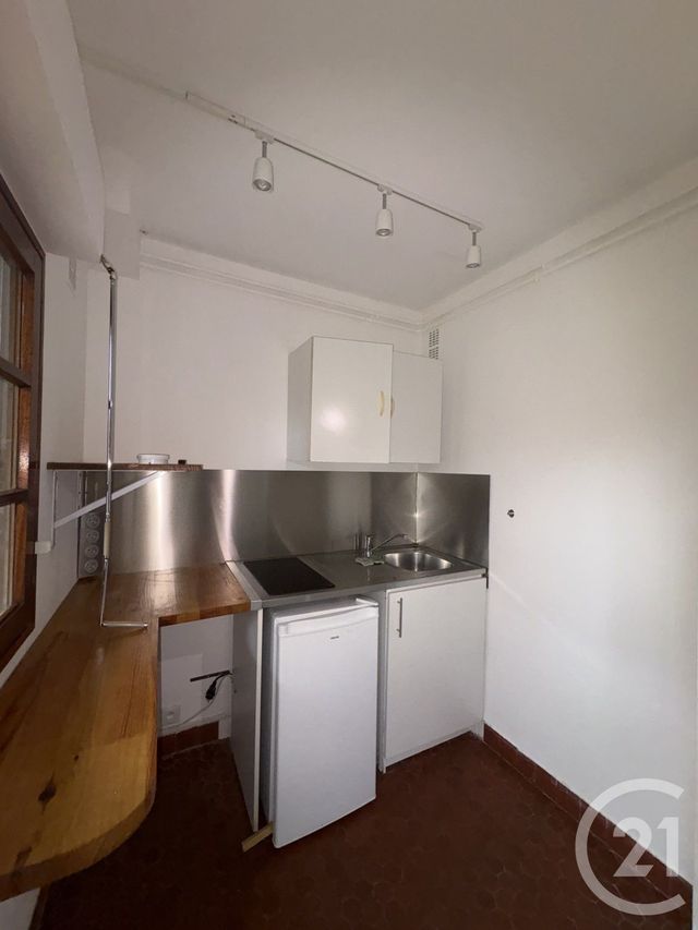 Appartement Studio à louer - 1 pièce - 25,56 m2 - Fontenay Aux Roses - 92 - ILE-DE-FRANCE