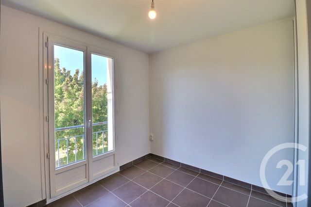 Appartement F3 à louer - 3 pièces - 50,14 m2 - Antony - 92 - ILE-DE-FRANCE