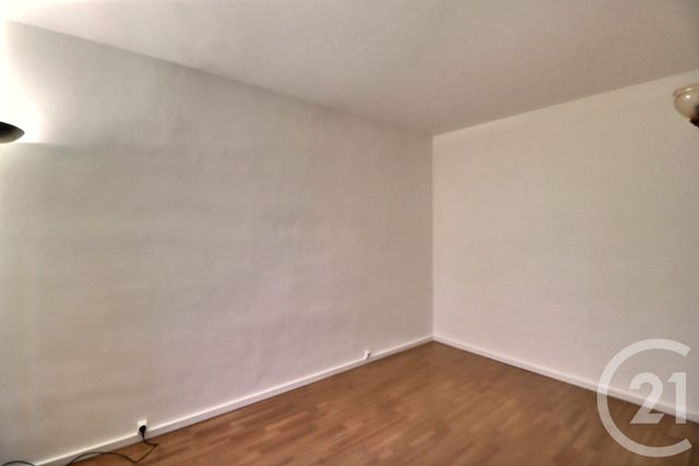 Appartement F3 &agrave; louer - 3 pi&egrave;ces - 50,73 m2 - Antony - 92 - ILE-DE-FRANCE