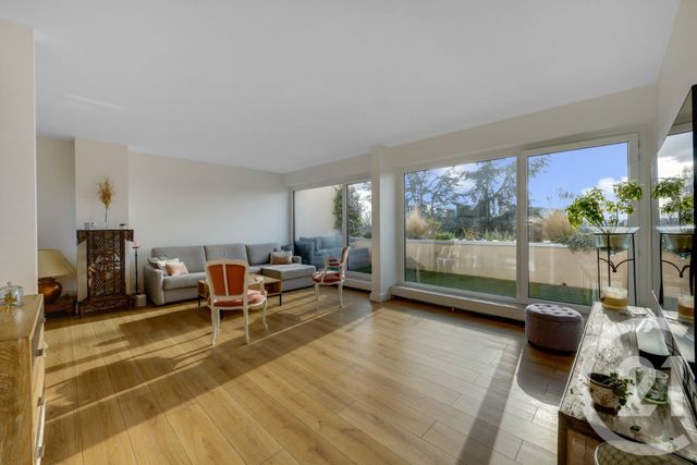 Appartement F6 à vendre VERRIERES LE BUISSON