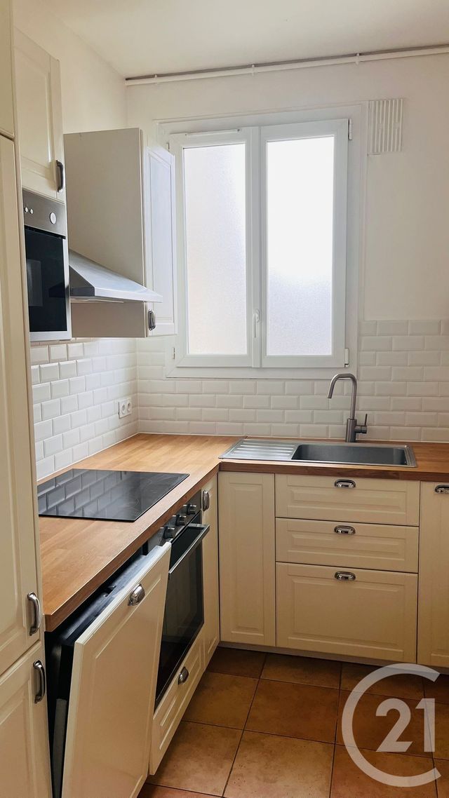 Appartement F3 &agrave; louer - 3 pi&egrave;ces - 60,89 m2 - Montrouge - 92 - ILE-DE-FRANCE