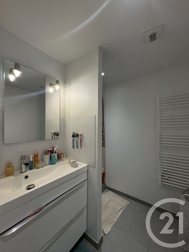Appartement F2 &agrave; louer - 2 pi&egrave;ces - 47,28 m2 - Montrouge - 92 - ILE-DE-FRANCE