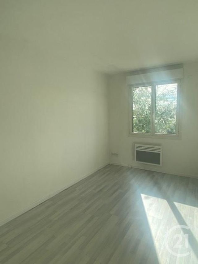 Appartement F2 &agrave; louer - 2 pi&egrave;ces - 40,39 m2 - Antony - 92 - ILE-DE-FRANCE