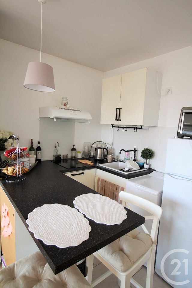 Appartement Studio &agrave; louer - 1 pi&egrave;ce - 27,24 m2 - Antony - 92 - ILE-DE-FRANCE